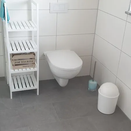 Haus Meerbuesum App.1a Appartement *